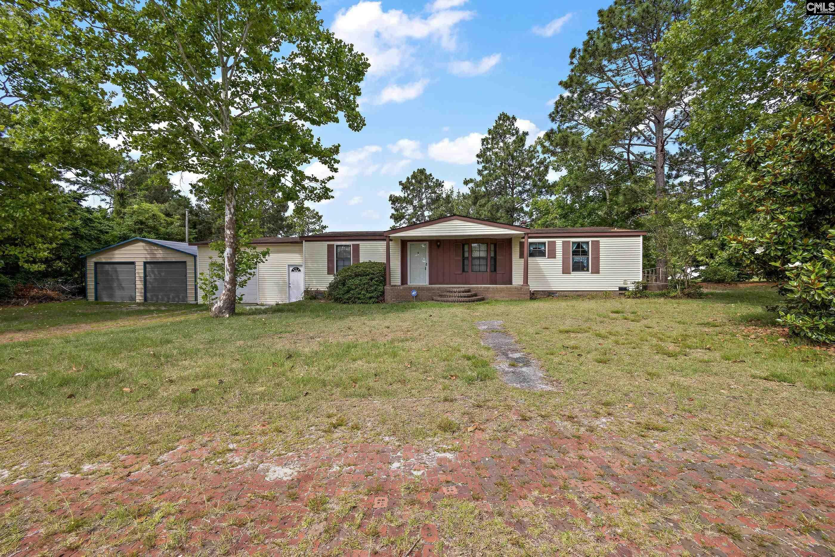 Property Photo:  3935 Greenwood  SC 29170 