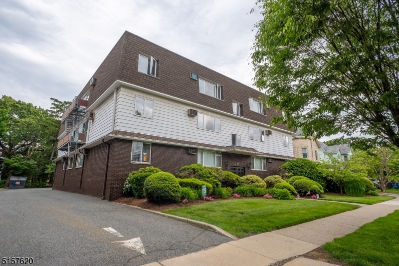 Property Photo:  137 Orient Way 3A  NJ 07070 