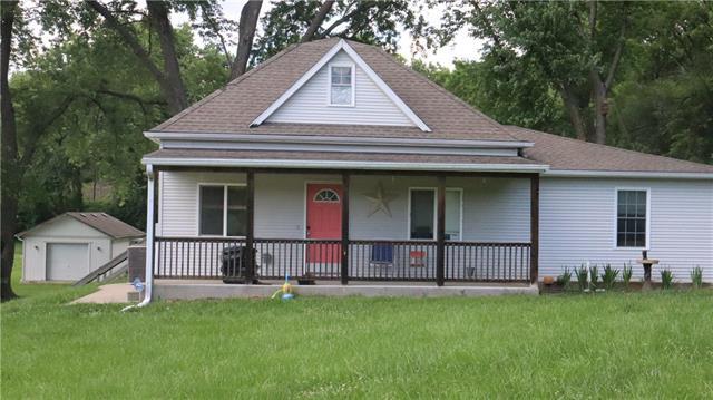Property Photo: 2725 Garfield Avenue MO 64503