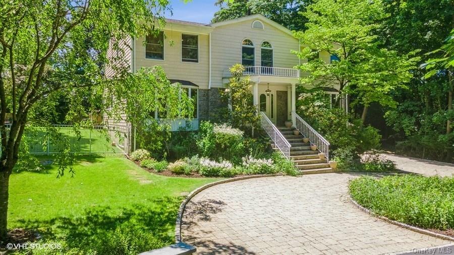 Property Photo:  16 Cricket Lane  NY 10522 