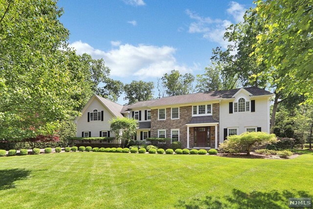 Property Photo:  69 Prospect Street  NJ 07627 