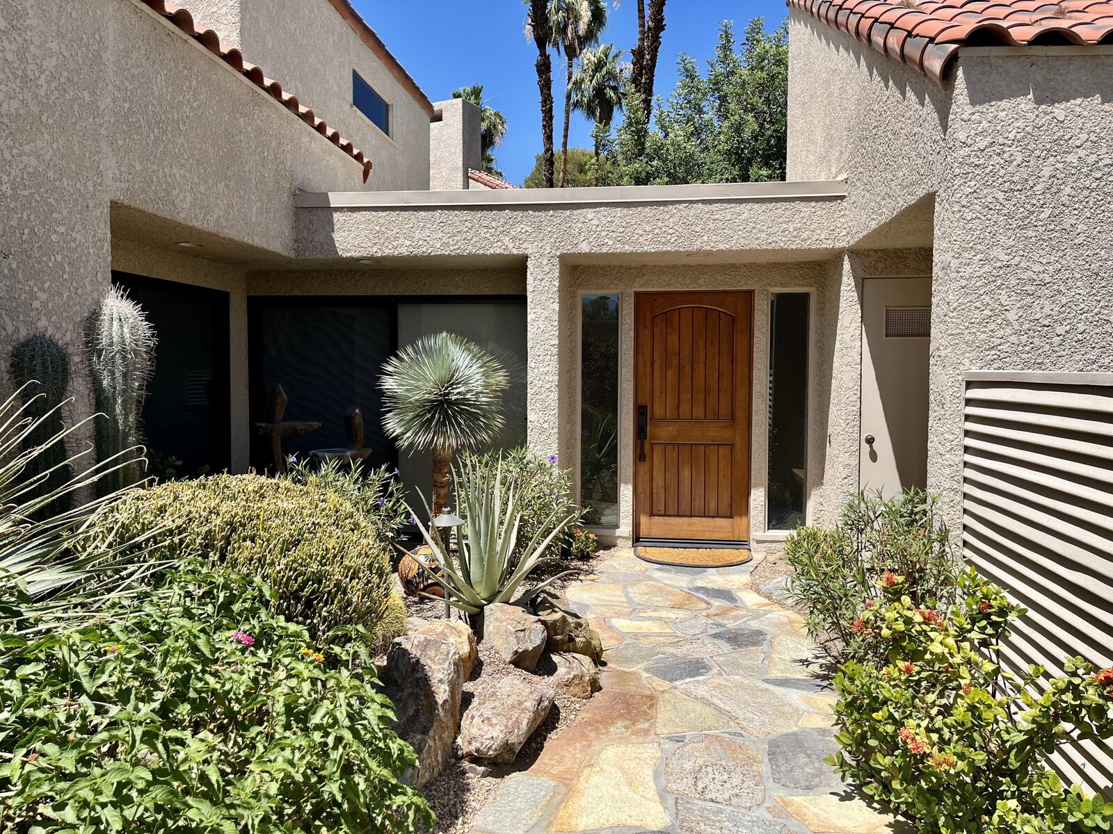 Property Photo: 144 Racquet Club Drive S CA 92270