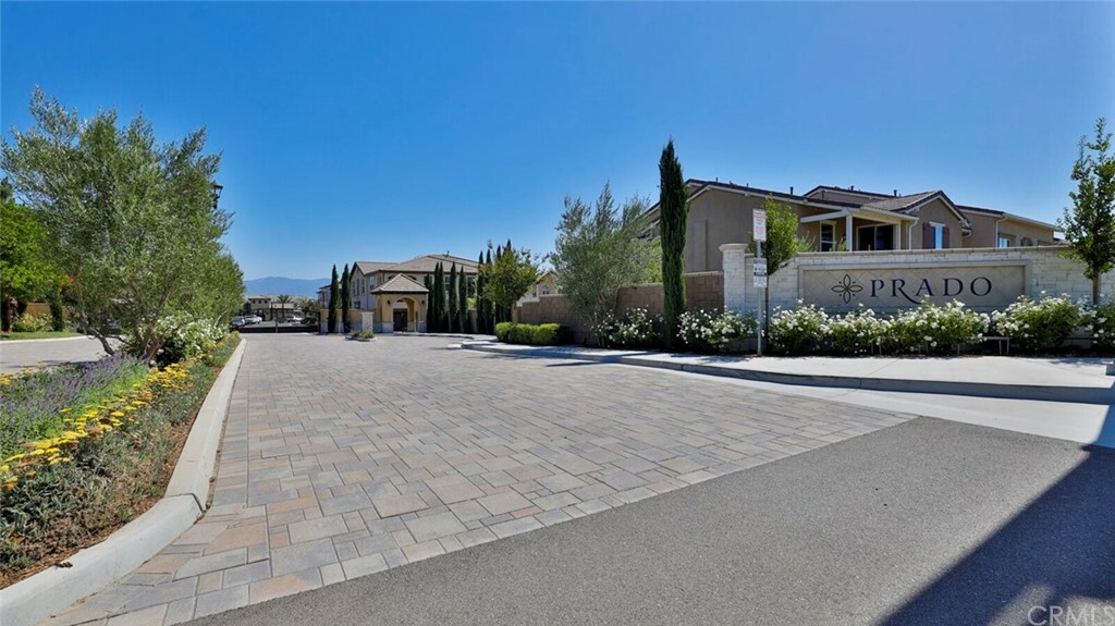 Property Photo:  14587 Sienna Place  CA 92880 