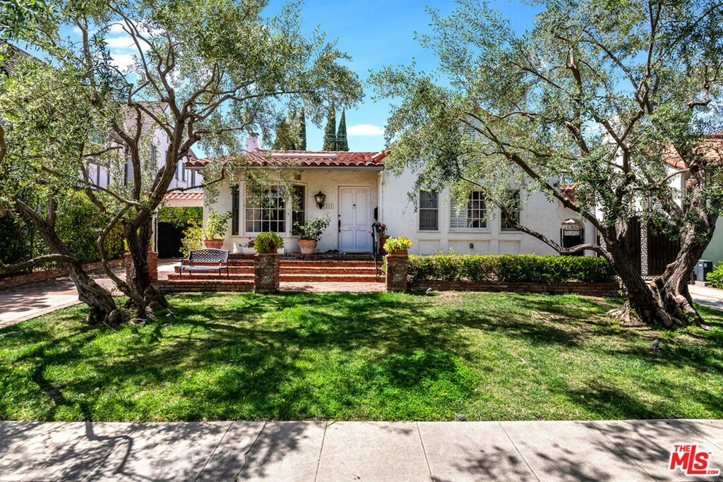 Property Photo:  215 S Camden Drive  CA 90212 