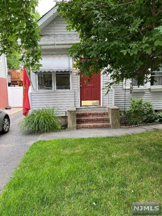 Property Photo:  454 Riverside Avenue  NJ 07070 