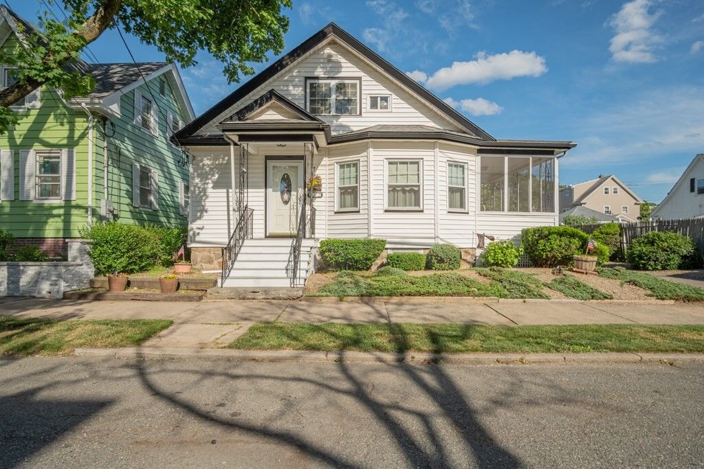 Property Photo: 62 Locust Street MA 01904