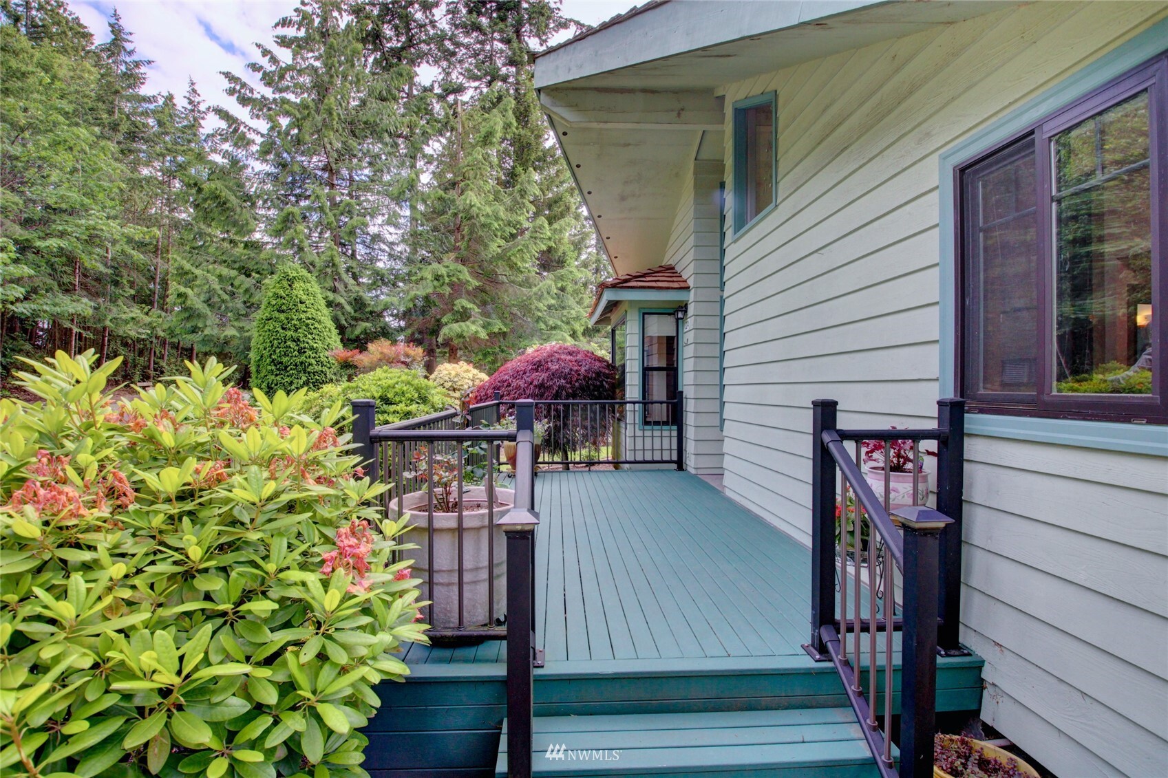 Property Photo: 324 Shelter Bay Drive WA 98257