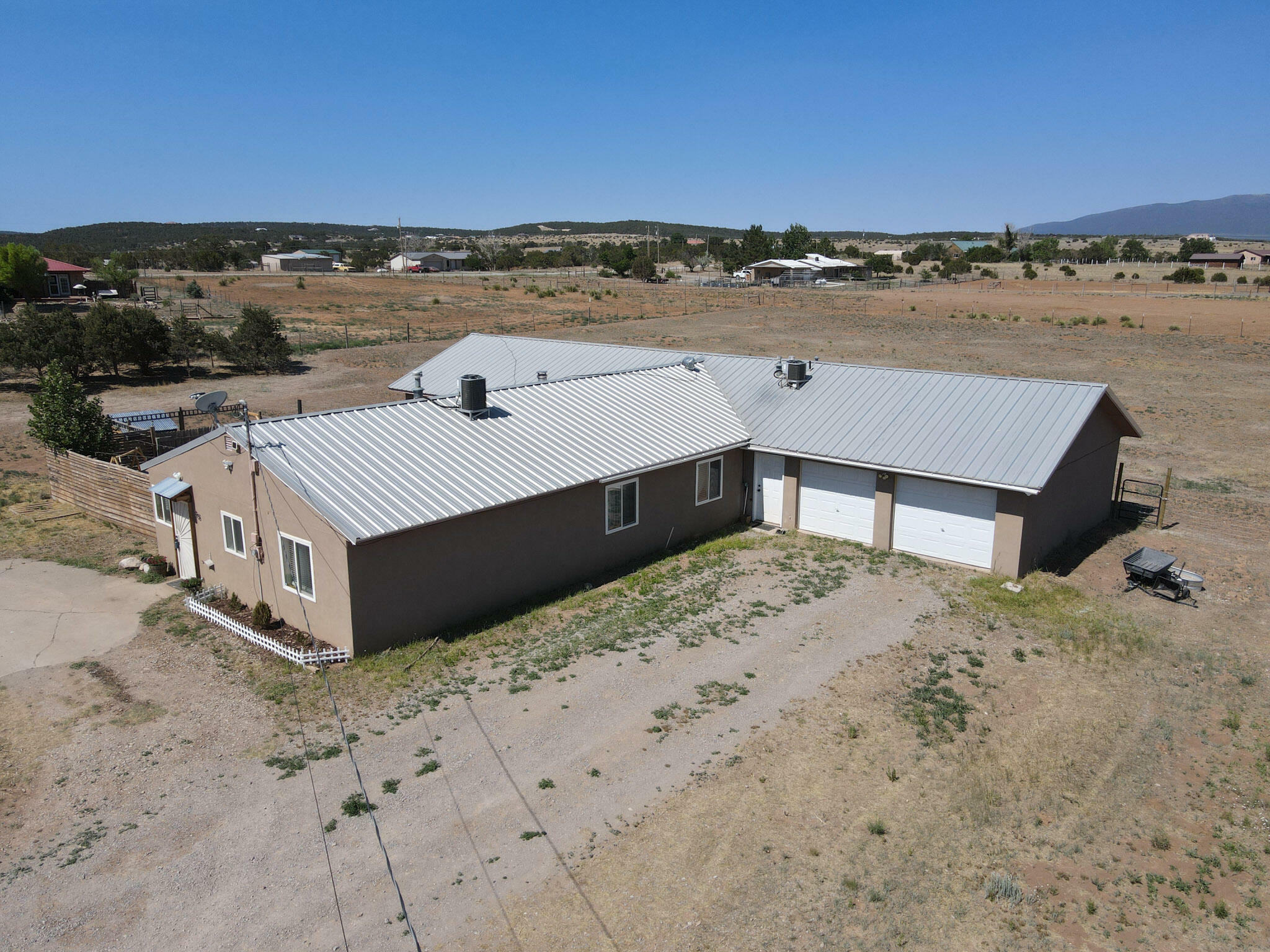 Property Photo:  35 Baugus Lane  NM 87015 