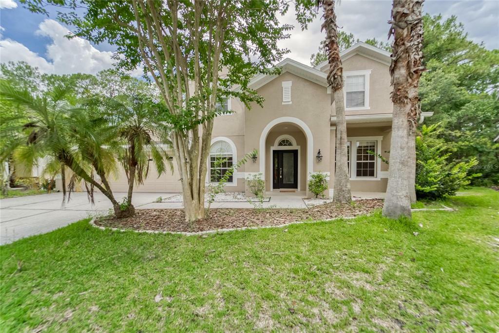 Property Photo:  6604 Portland Oaks Court  FL 33647 