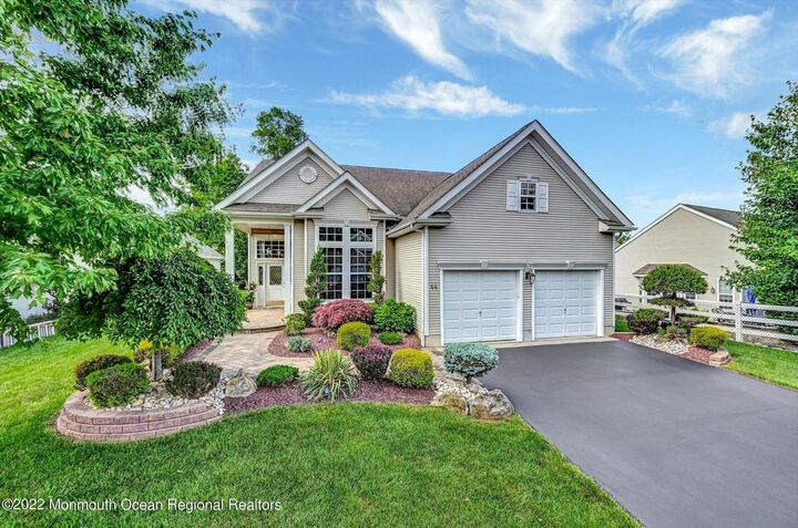 44 Wintergreen Drive  Manalapan NJ 07726 photo