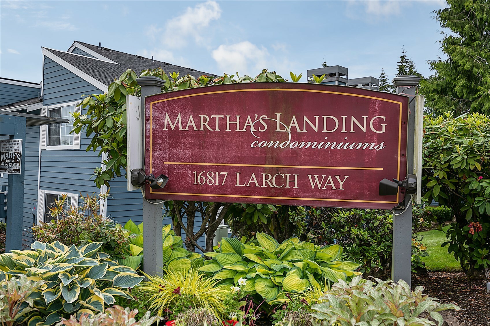 Property Photo: 16817 Larch Way D-203 WA 98037