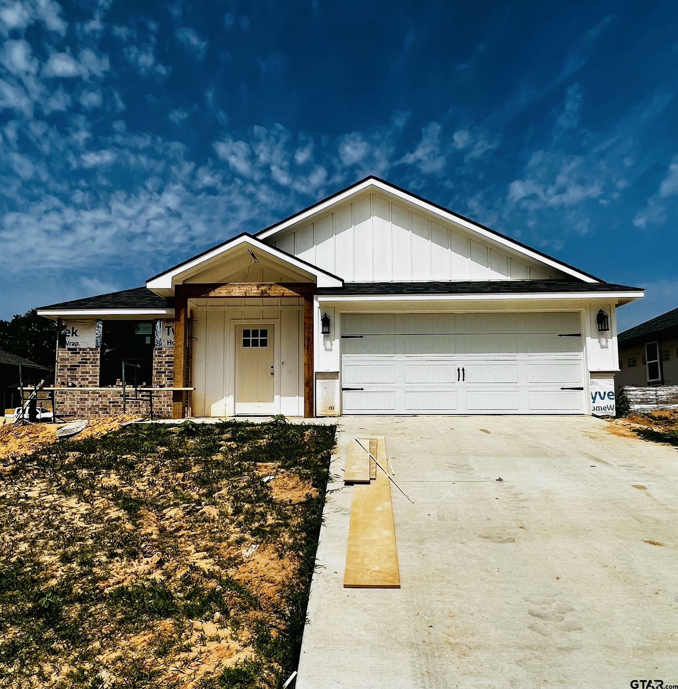 Property Photo:  17127 Meadowview Lane  TX 75771 