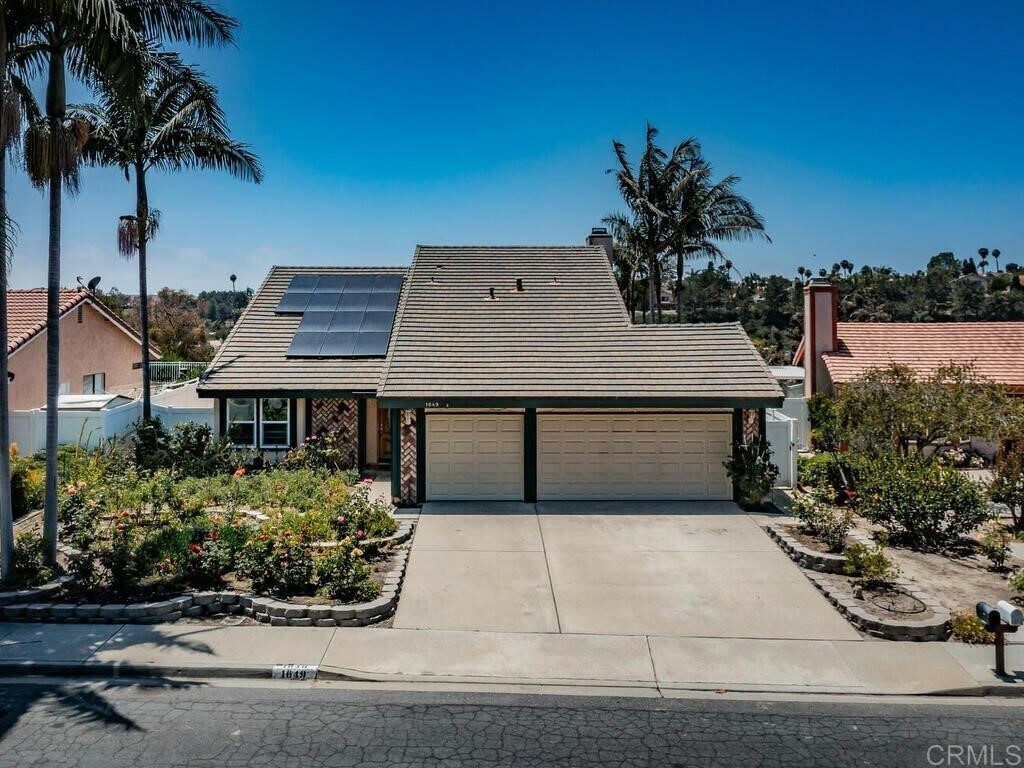 Property Photo:  1649 Havenwood Drive  CA 92056 