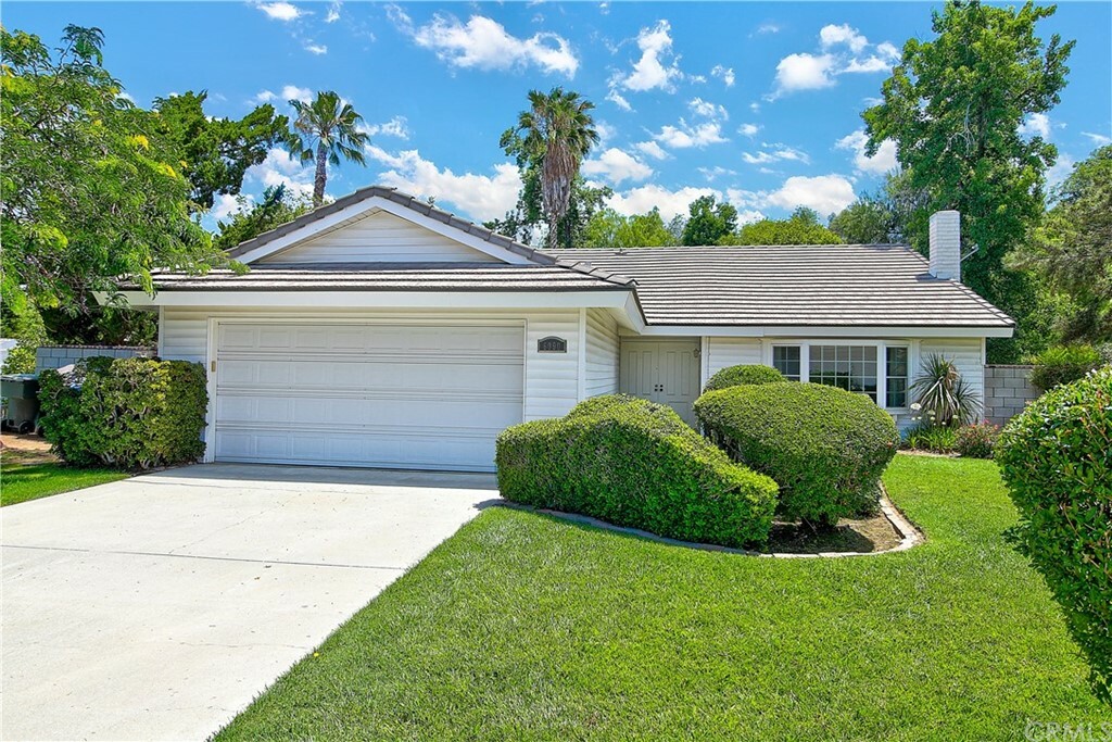 Property Photo:  6090 Promontory Lane  CA 92506 
