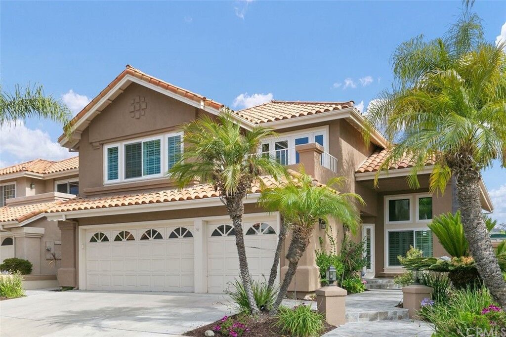 Property Photo: 1509 Avenida De Nogales CA 92672