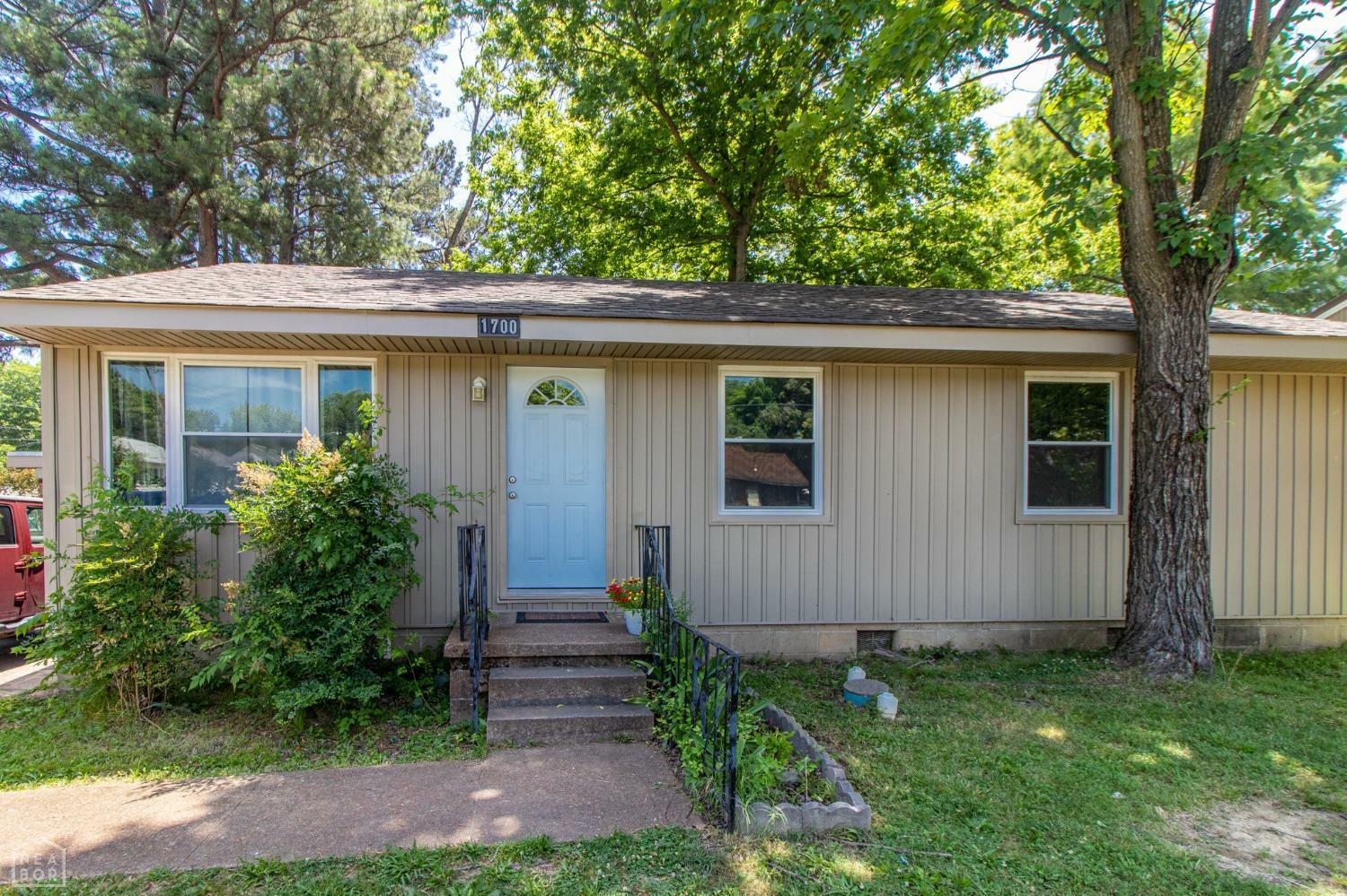 Property Photo:  1700 Rains Street  AR 72401 