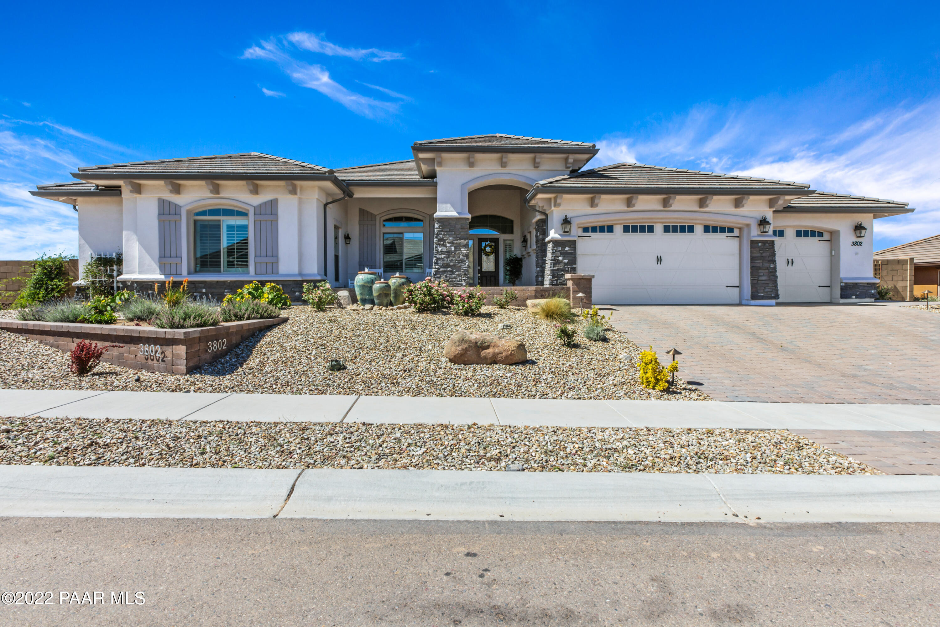 Property Photo: 3802 Blazing Ore Trail AZ 86301