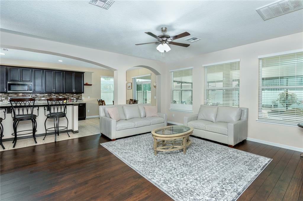 Property Photo:  1978 Meadow Crest Drive  FL 32712 