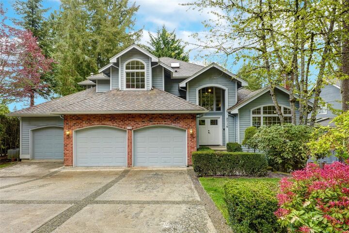 2716 226th Avenue NE  Sammamish WA 98074 photo