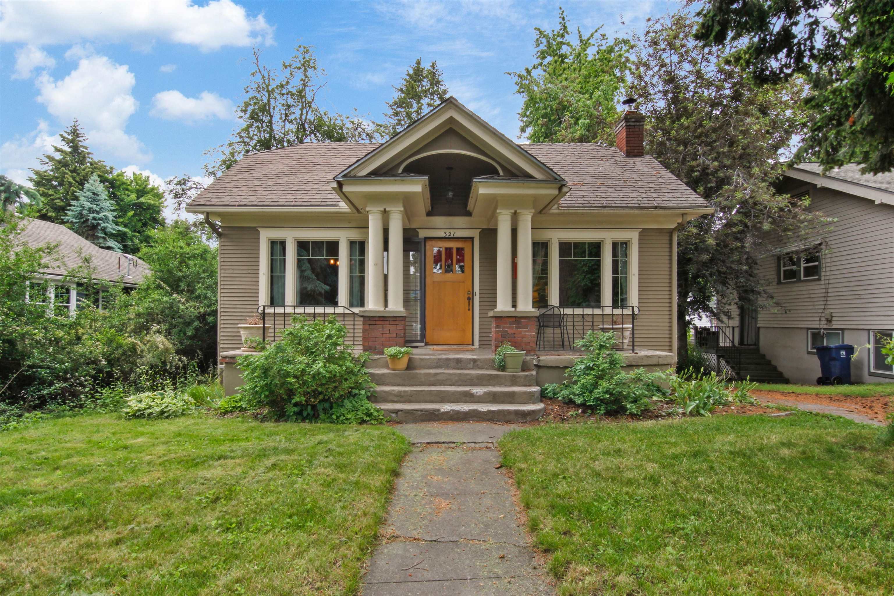 Property Photo: 321 E 28th Ave WA 99203