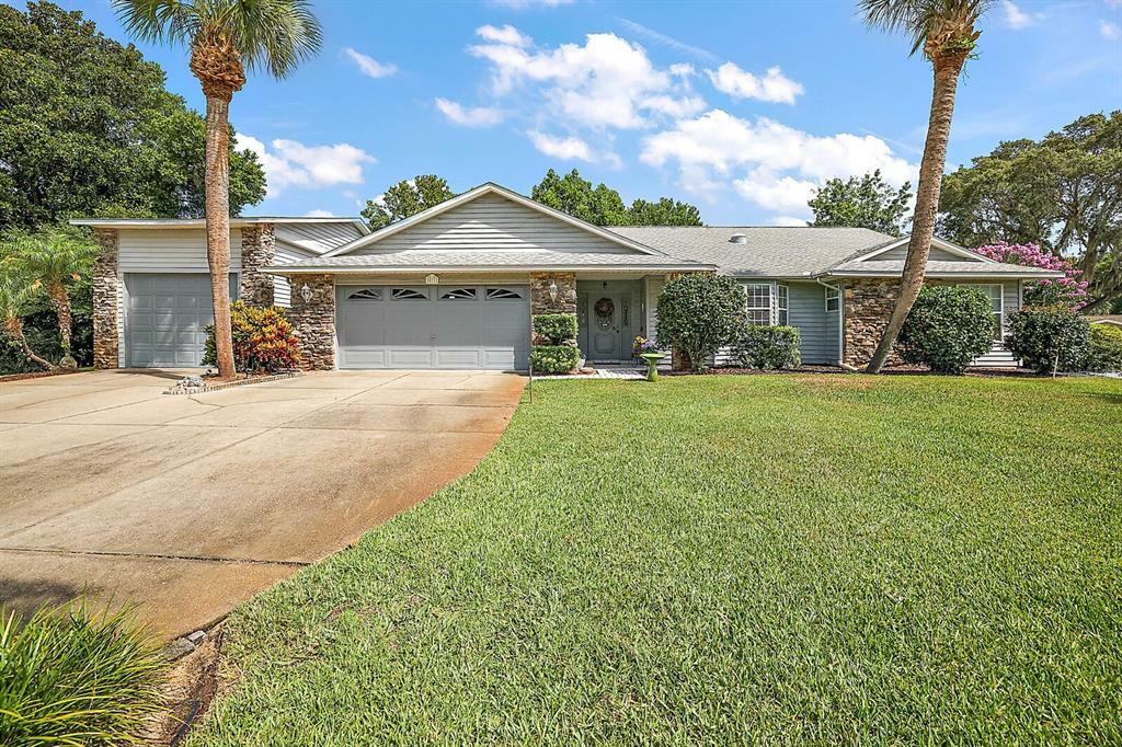 Property Photo:  35111 Riverside Court  FL 34788 