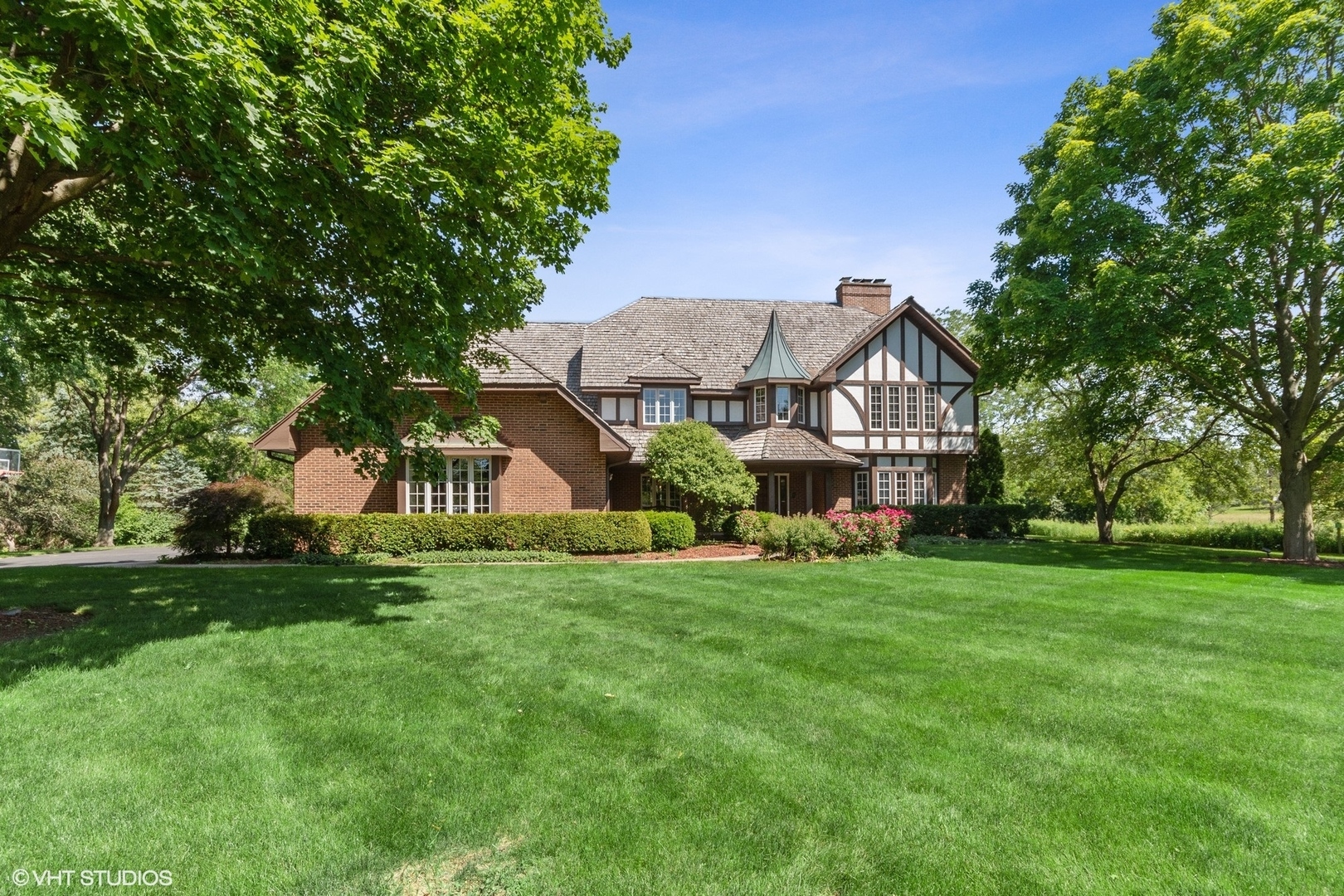 Property Photo:  6215 Pine Cone Court  IL 60047 