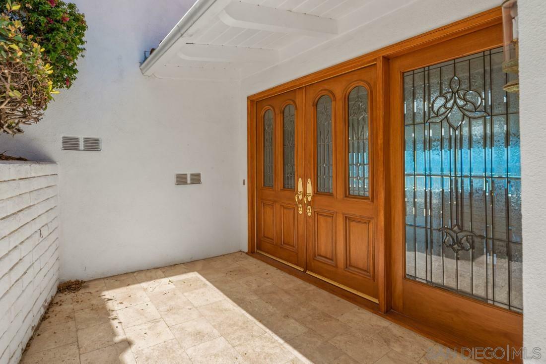 Property Photo:  605 Palos Verdes Dr W  CA 90274 