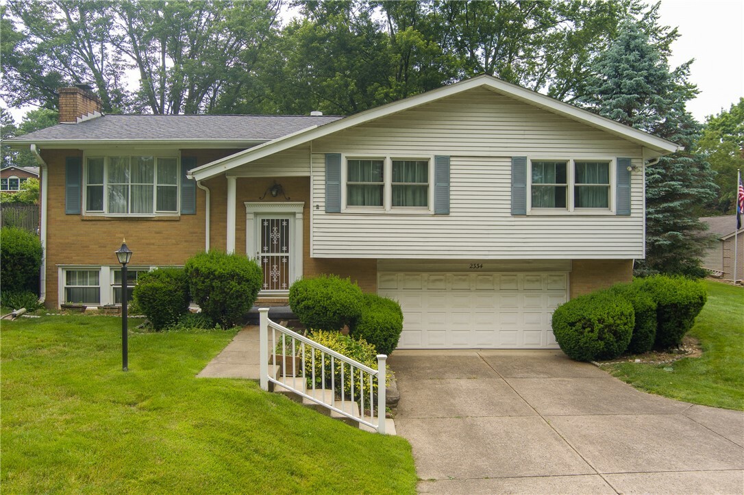Property Photo: 2334 Harrison City Rd PA 15632