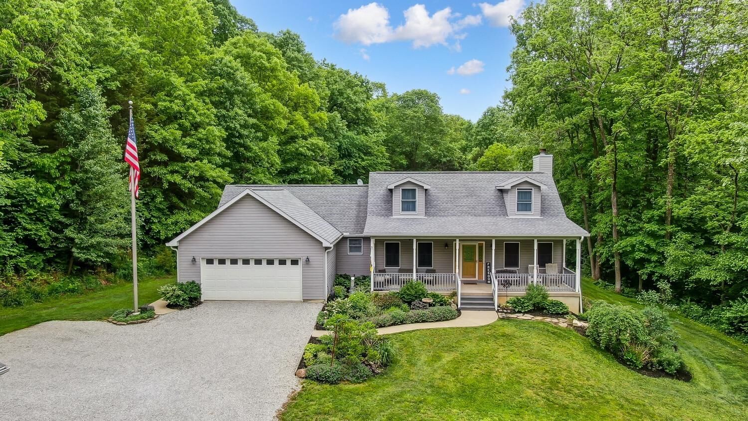 Property Photo: 3790 Cain Run Rd OH 45103