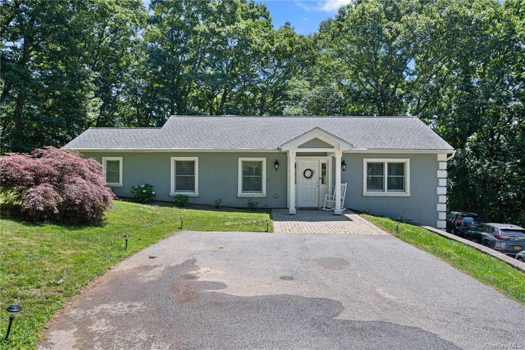 Property Photo:  94 Plum Road  NY 10541 