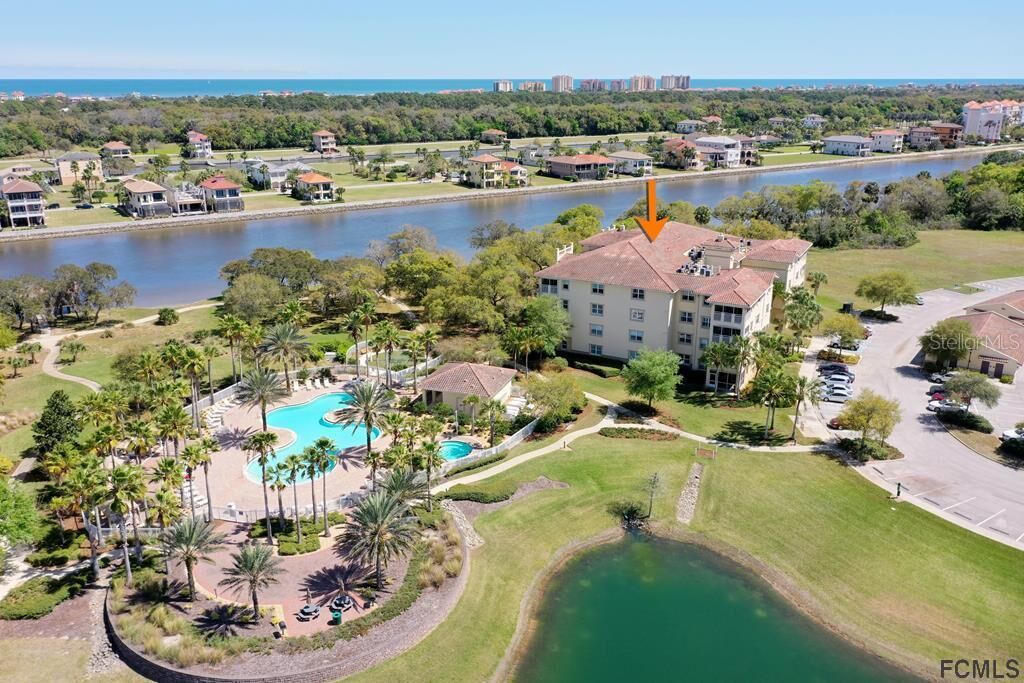 Property Photo:  115 Riverview Bend 2124  FL 32137 