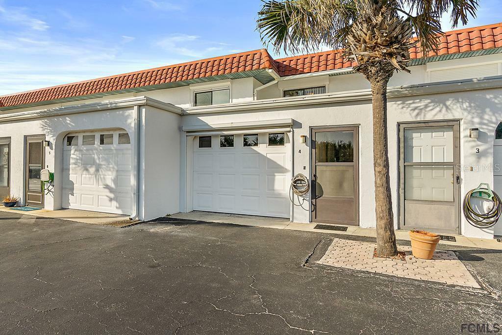 Property Photo: 3900 Ocean Shore Boulevard 4 FL 32136