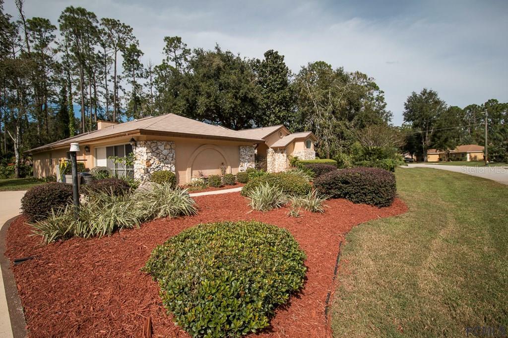 Property Photo: 40 Wellshire Lane FL 32164