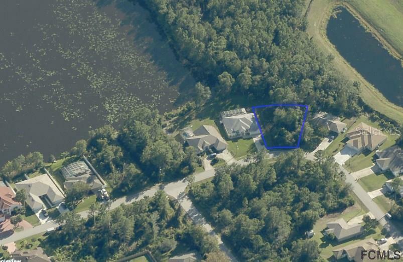 Property Photo: 17 Freneau Lane FL 32137