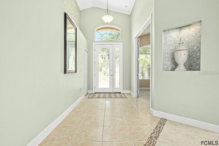 Property Photo:  1232 Crown Pointe Lane  FL 32174 