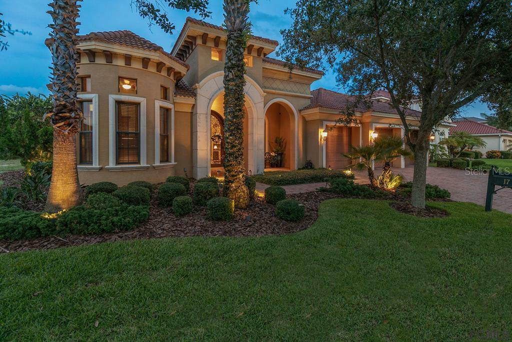 Property Photo: 17 Oak View Circle E FL 32137