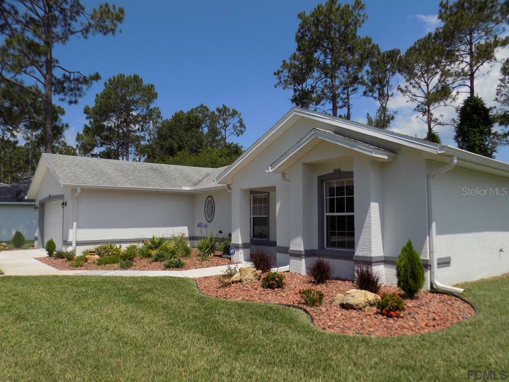 Property Photo:  121 Raemoor Drive  FL 32164 