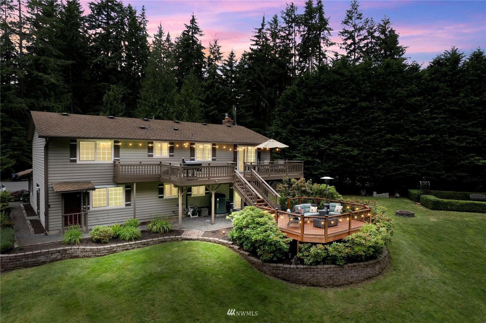 Property Photo:  6730 187th Street SE  WA 98296 