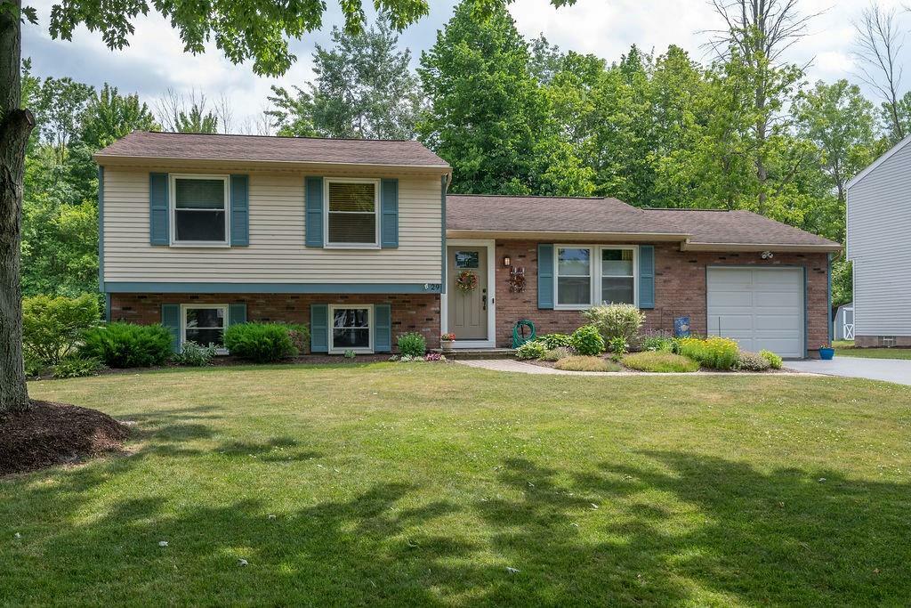 Property Photo:  29 Brewerton Drive  NY 14624 