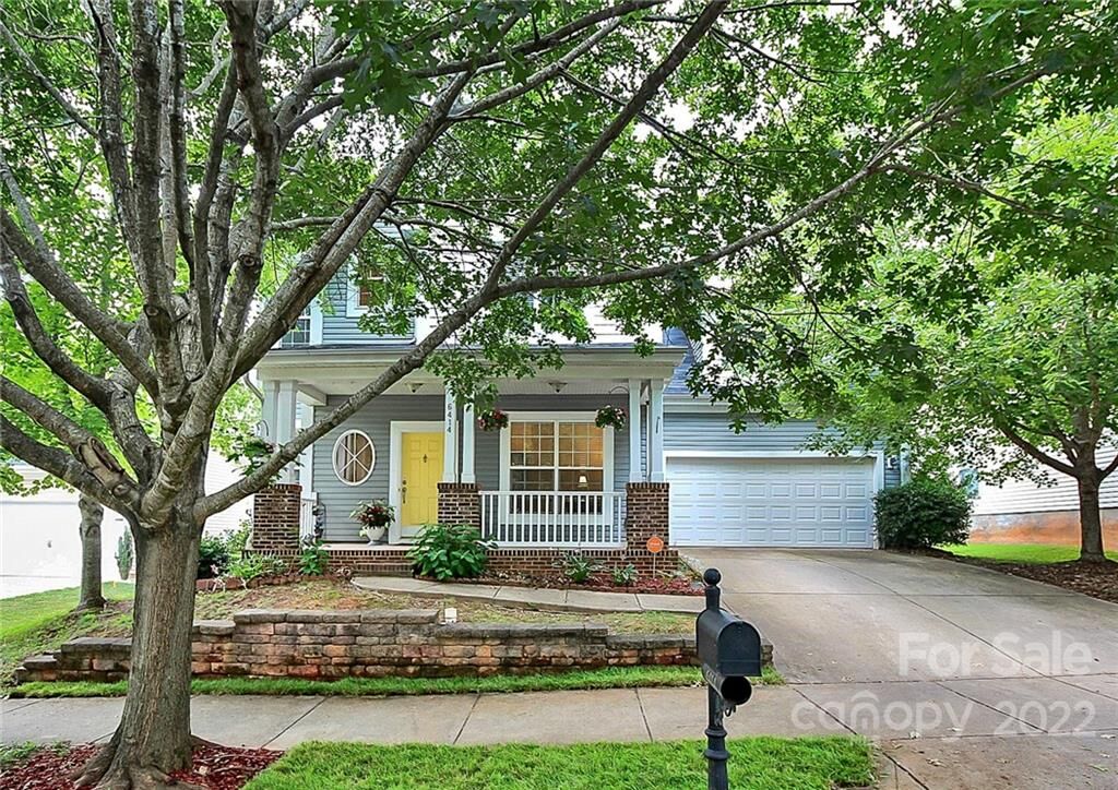Property Photo: 6414 Colonial Garden Drive NC 28078