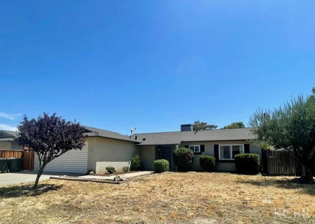 422 W Spring Lane  Lemoore CA 93245 photo