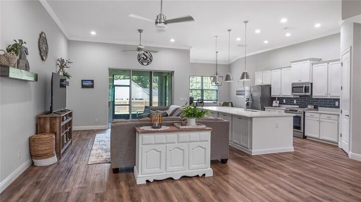 Property Photo:  7516 Frog Log Lane  FL 34748 