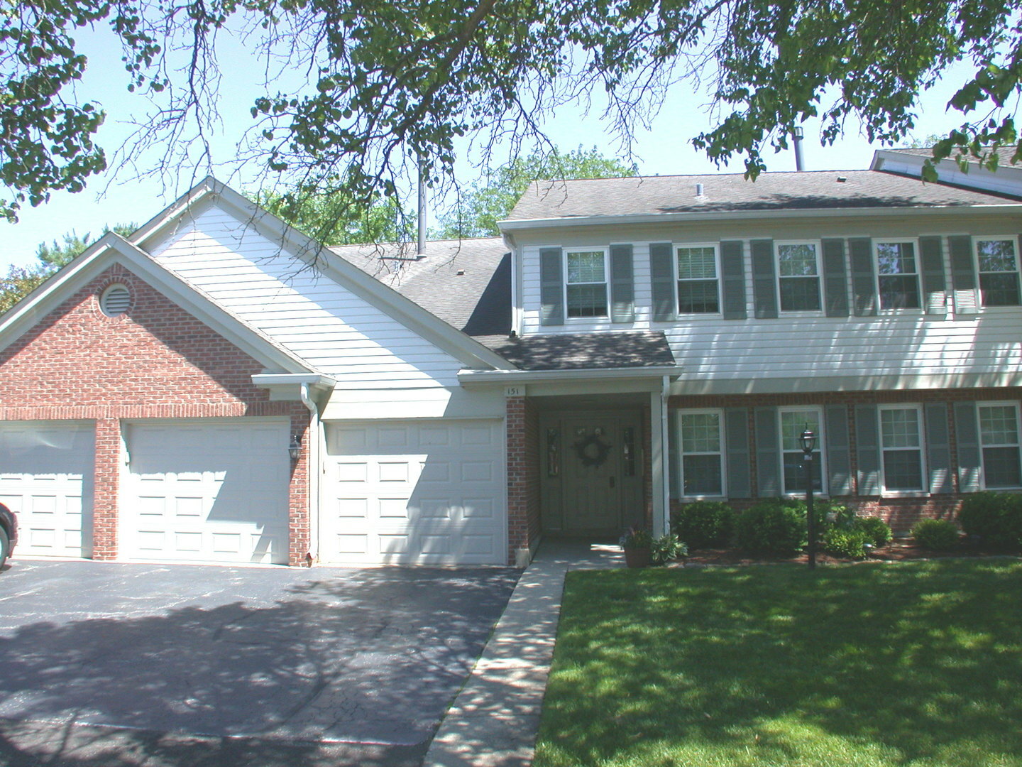 Property Photo: 151 Brookston Drive A2 IL 60193