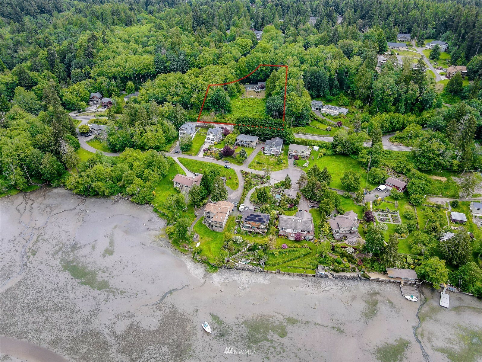 Property Photo: 7489 NE Beachwood Avenue WA 98370