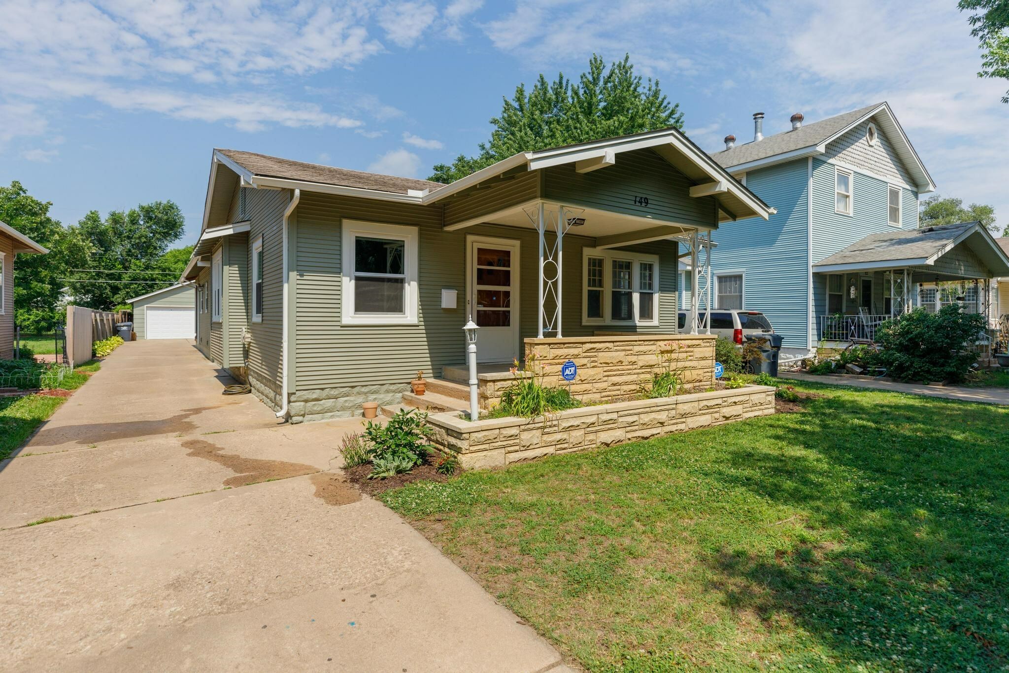 Property Photo:  149 N Athenian Ave  KS 67203 