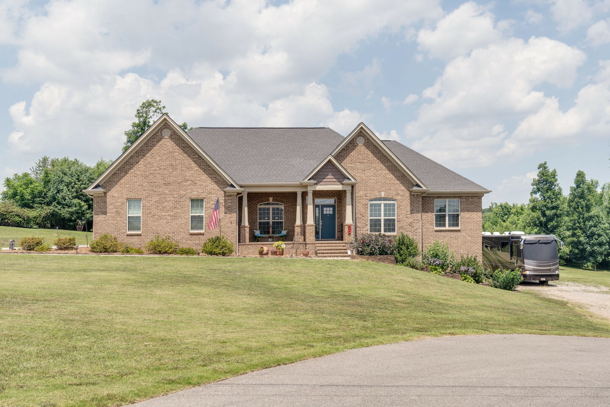 30 Jonathan Dr  Fayetteville TN 37334 photo