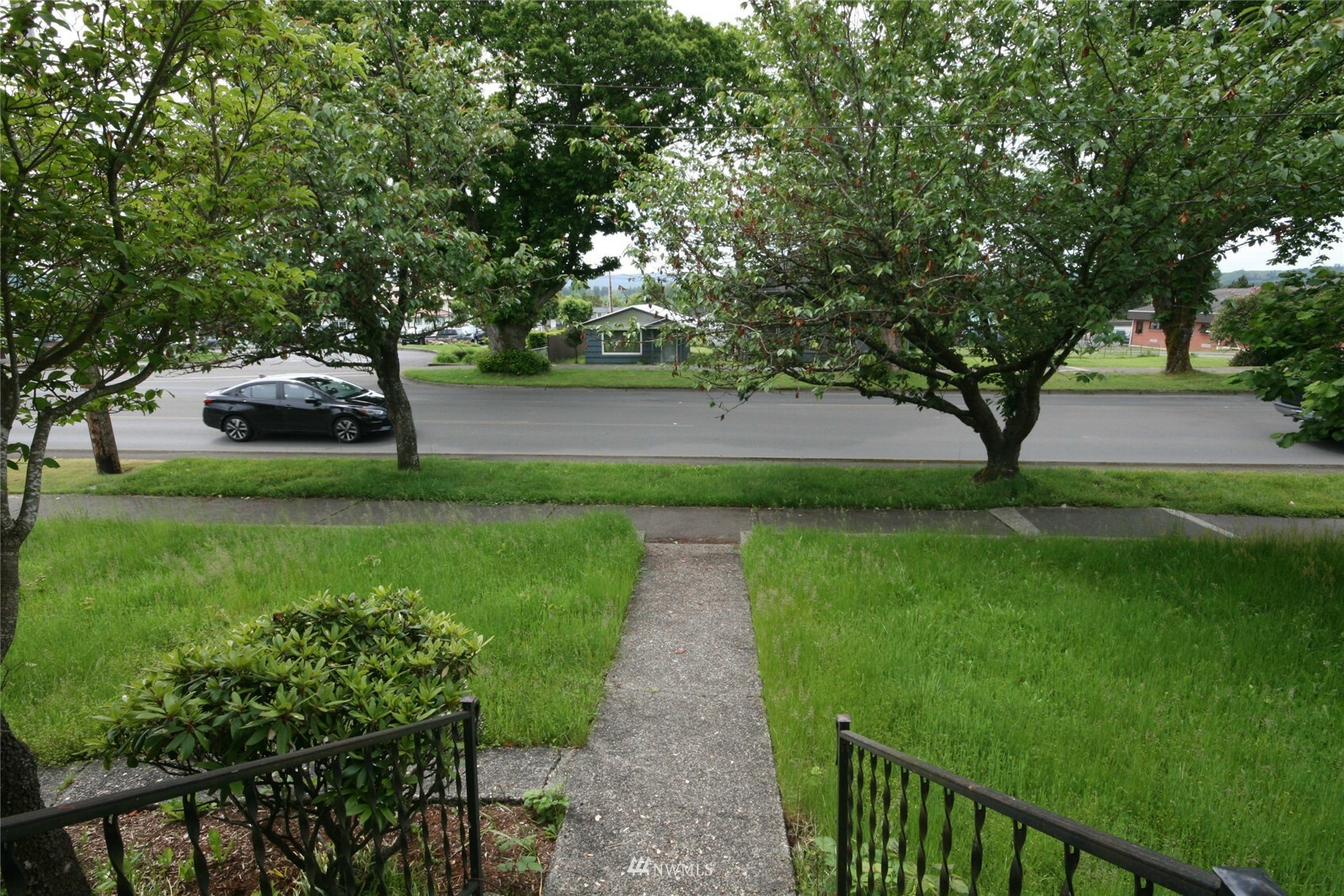 Property Photo:  610 W Main Street  WA 98541 