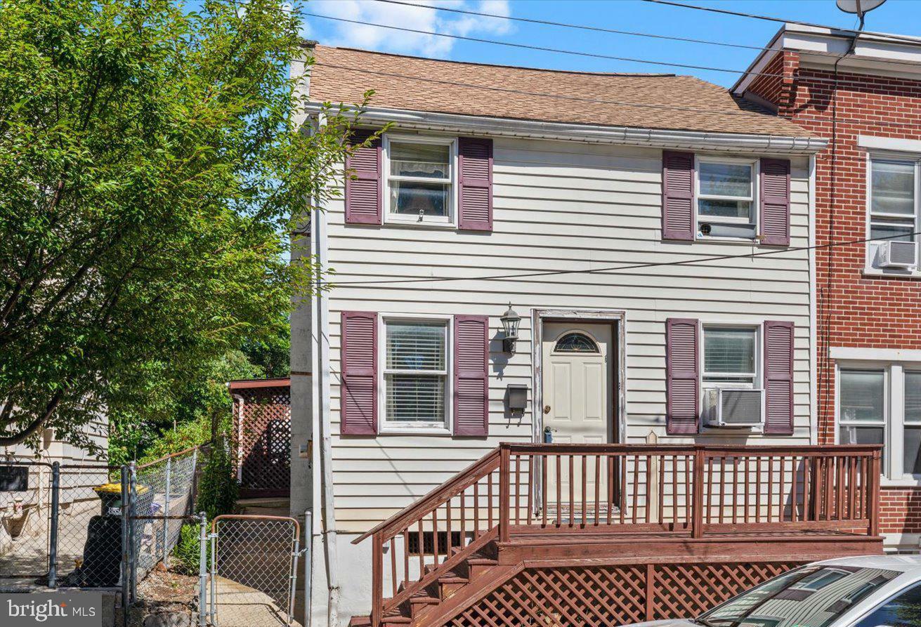 Property Photo:  731 High Street  PA 17603 