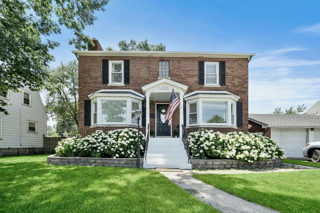 Property Photo: 6940 Monroe Avenue IN 46324