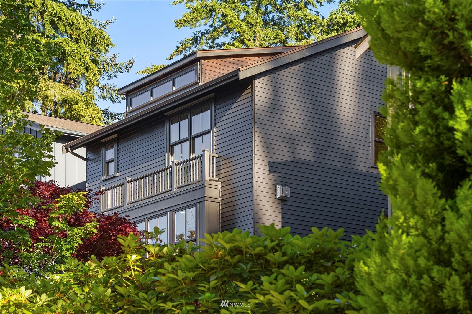 Property Photo: 4816 46th Avenue S WA 98118